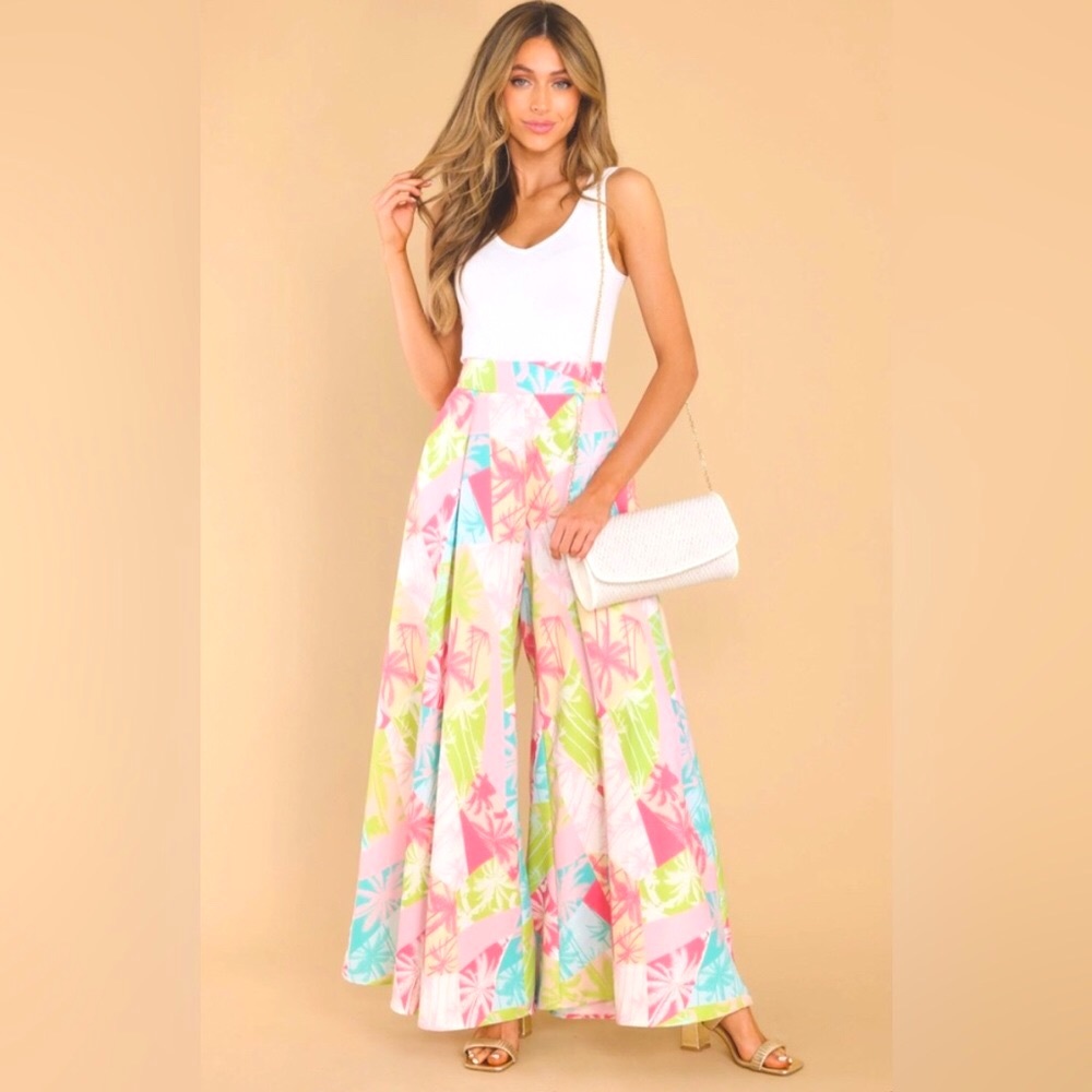 Red Dress Boutique Wide Leg Pants Tropical Print Pastel Colors sz L New NWT